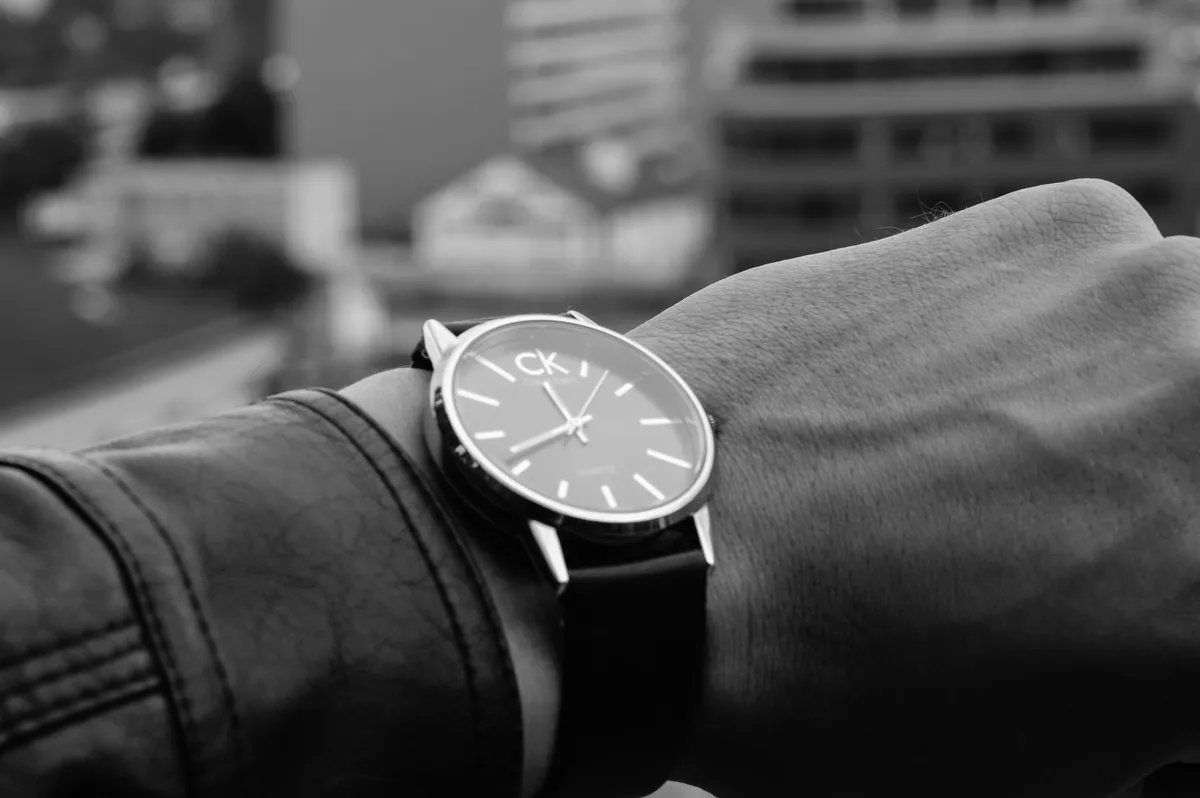 Choosing a watch strap: leather, metal, fabric or rubber