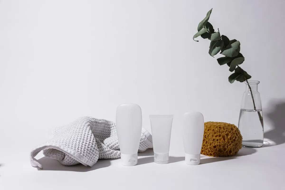 A simple skincare routine: the basics and what to add carefully
